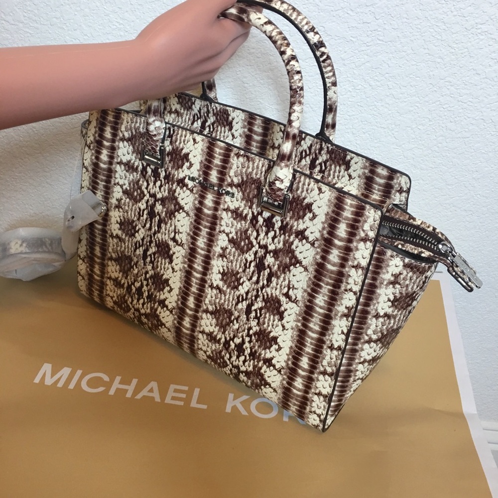 🎈SOLD🎈 NWT Michael Kors Large Snake Satchel Bag - Picture 3 of 8